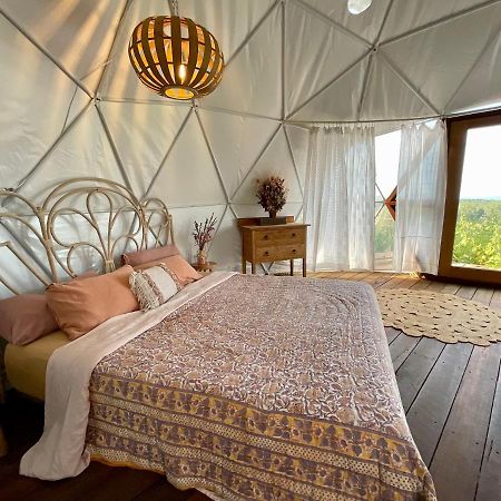 Golden Domes Hotell Cootharaba Eksteriør bilde